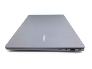 pc portatil samsung 750xgk