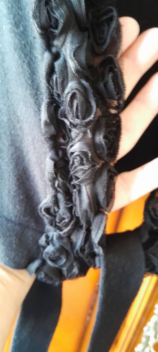 Chaqueta de punto negra mujer con puntillas