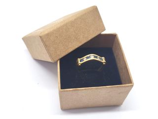 anillo oro 18k con piedra con diamante