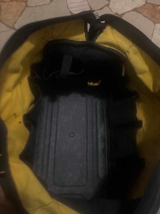 Borsone porta attrezzi DeWalt nero e giallo