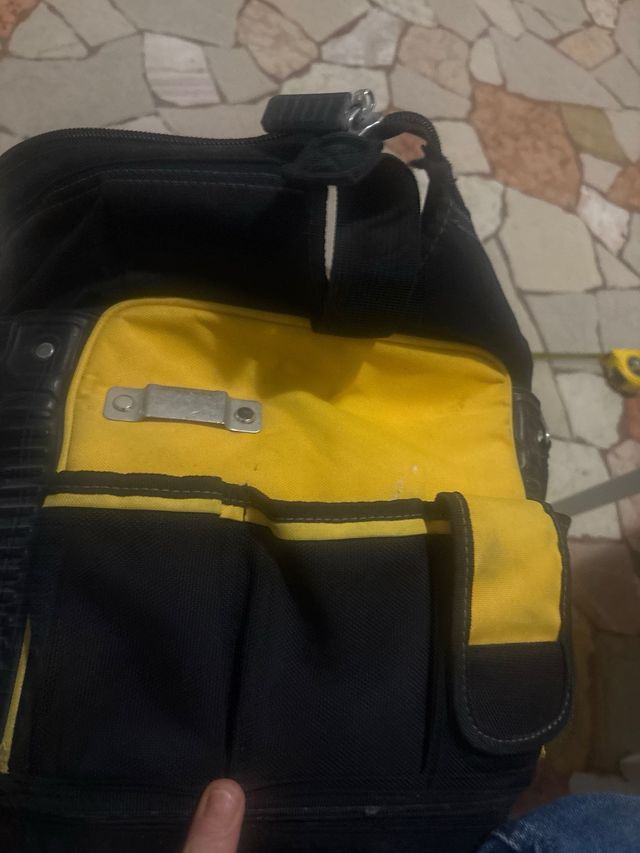 Borsone porta attrezzi DeWalt nero e giallo