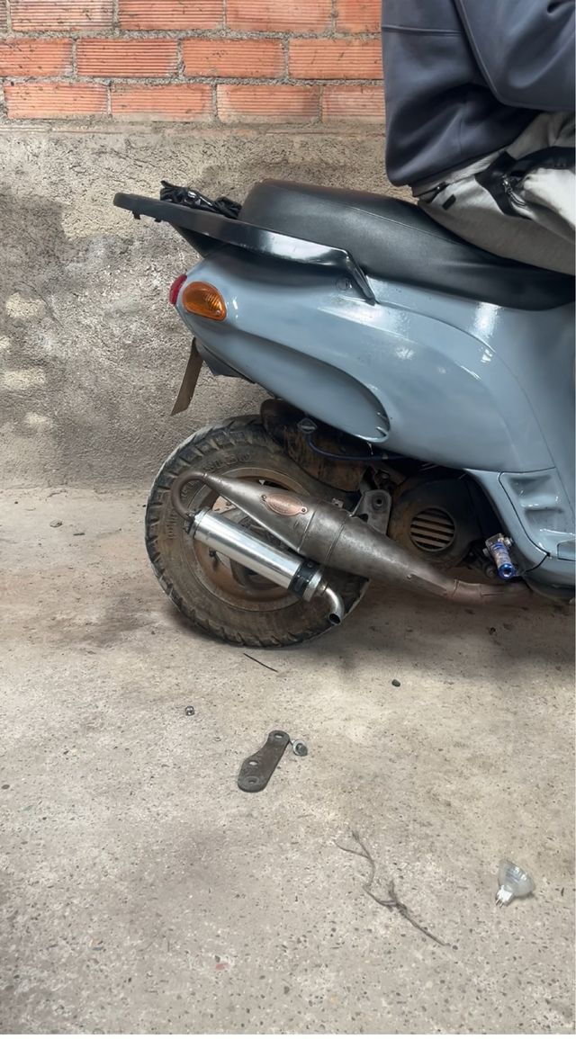 50cc Scooter sin papeles