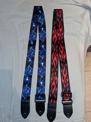 Correas de guitarra con diseño de rayos y llamas