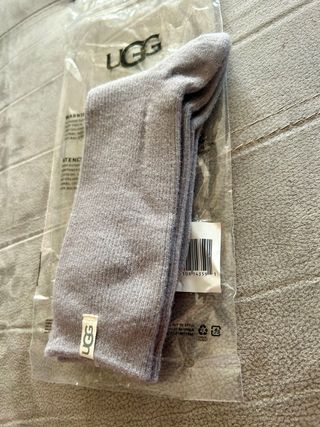Calcetines UGG grises 36-40.