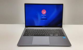 pc portatil samsung galaxy book 4