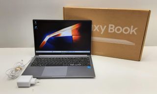 pc portatil samsung galaxy book 4