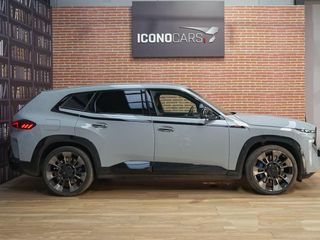 BMW XM XM 550 kW (748 CV) Label Red