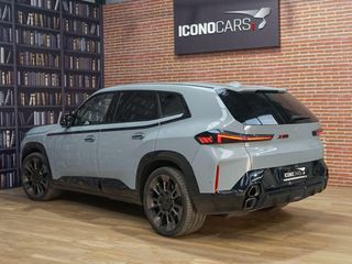 BMW XM XM 550 kW (748 CV) Label Red