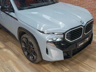 BMW XM XM 550 kW (748 CV) Label Red