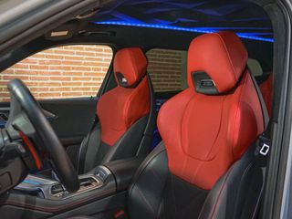 BMW XM XM 550 kW (748 CV) Label Red