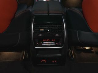 BMW XM XM 550 kW (748 CV) Label Red