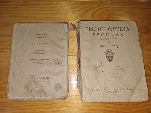 Enciclopedia escolar de 1945