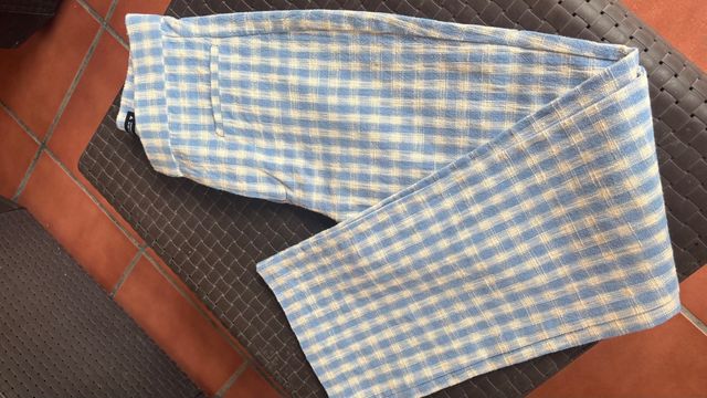 Pantalón a cuadros azul y beige