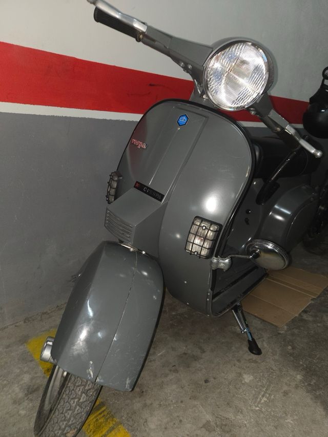 Vespa PKS 125 