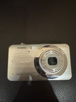 Casio Exilim EX-Z80 Cámara Digital Plata