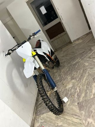 Husqvarna 250 2020