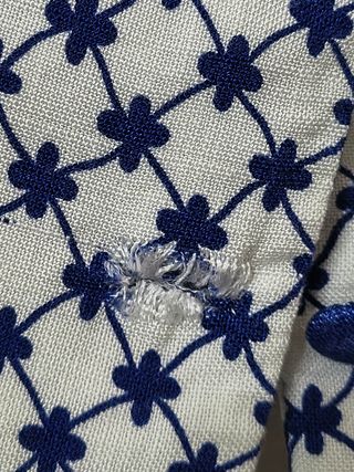 Giacca gilet bianca con fantasia blu