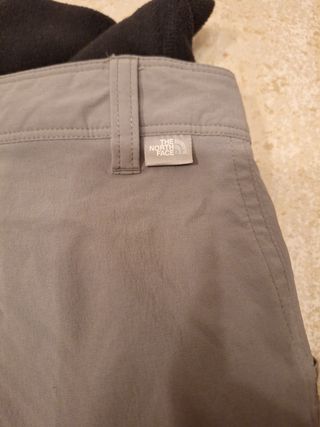 Conjunto polar y pantalon montaña northface
