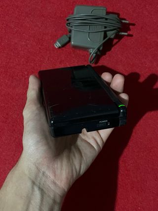 Nintendo DS Nera con caricabatterie