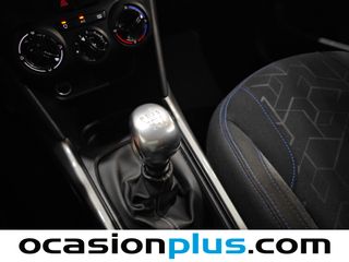 Peugeot 2008 BlueHDi 100 S&S Style 74 kW (100 CV)