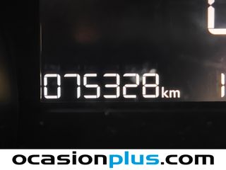Peugeot 2008 BlueHDi 100 S&S Style 74 kW (100 CV)
