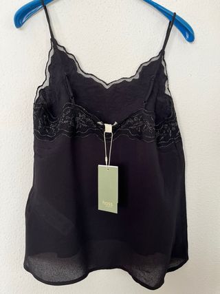 Top lencero Hoss Intropia. Nuevo con etiquetas.