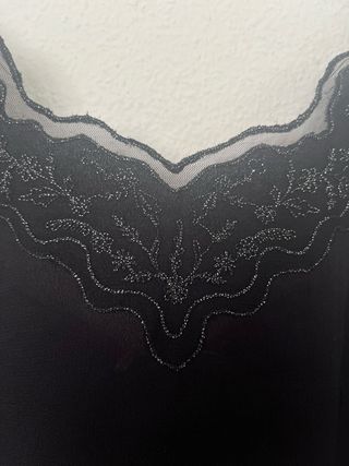 Top lencero Hoss Intropia. Nuevo con etiquetas.