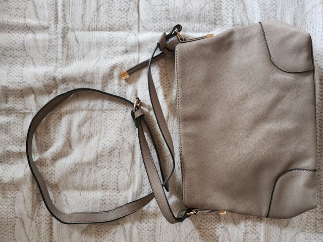 Borsa Carpisa tracolla beige