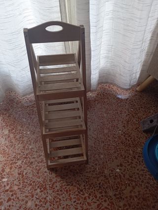 Estantería de bambú, práctico y cómodo