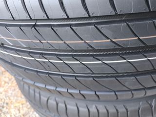 Neumático Michelin Primacy 4 215/65 R17