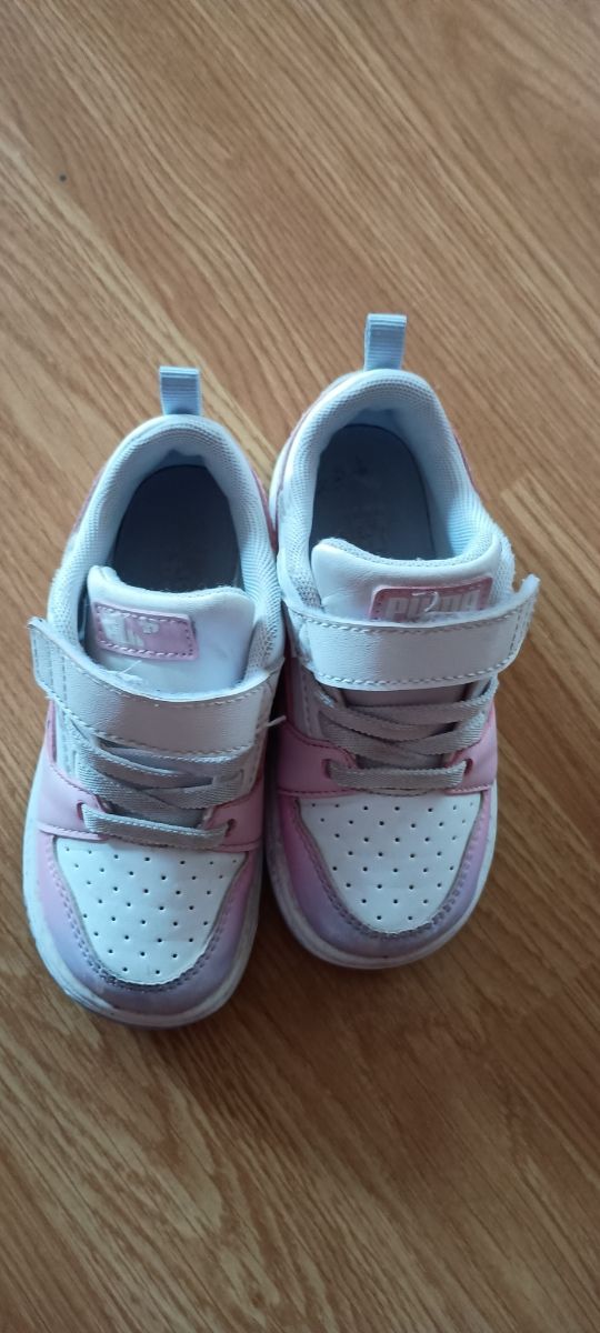 Zapatillas deportivas niña blancas y rosas talla25