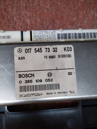 Centralita ECU Mercedes Lucas A0225455432