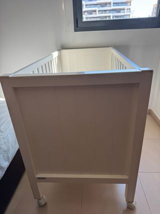 Cuna bebé Pili Carrera madera blanca