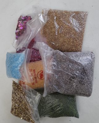 Lote Abalorios y Lentejuelas