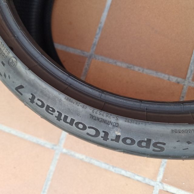 Continental Sport Contact 7 245/35ZR19