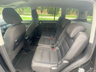 Volkswagen Touran 2011