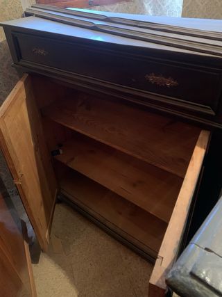 Aparador antiguo de madera