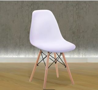 4 sedie nordiche in legno bianco
