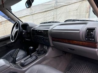 Land Rover Discovery 1999