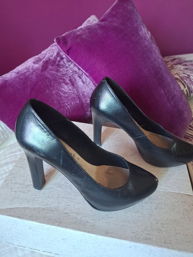 Zapatos de salón Marypaz negros talla 38