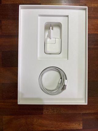 iPad 2019 128GB 4G 
