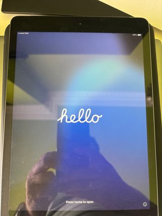 iPad 2019 128GB 4G 
