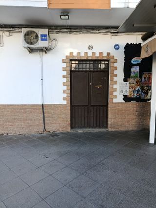 Local comercial / Cochera en venta