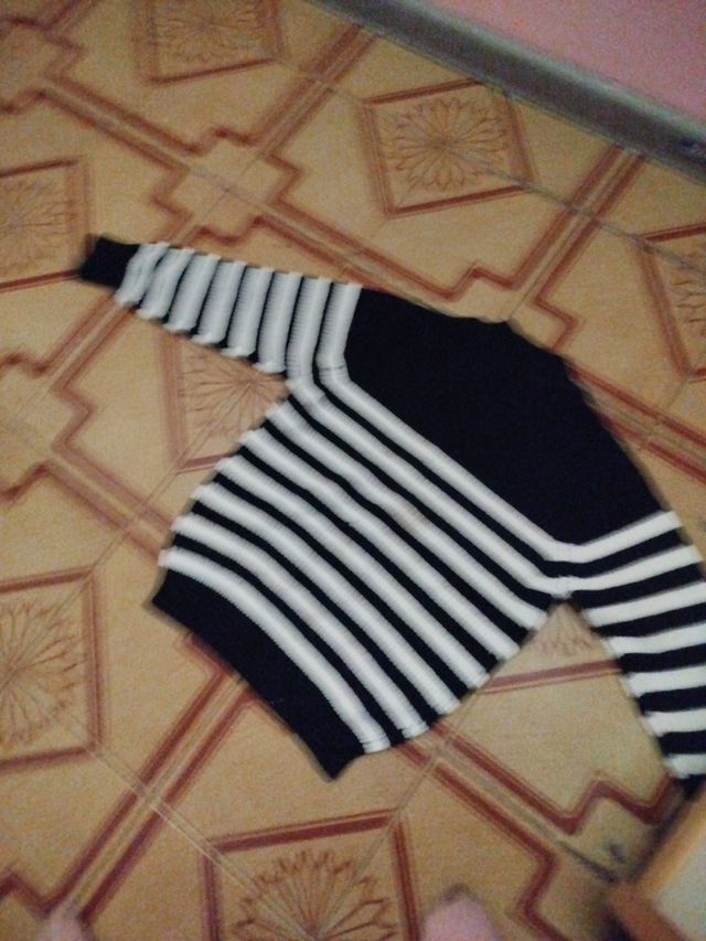 Maglione bambina Yours strisce bianche e nere