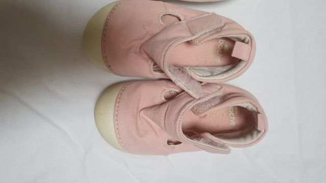 Lote 2 pares Zapatillas respetuosas talla 21 22