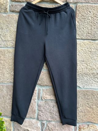 Pantalón chándal Oysho negro Talla M