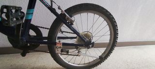 Bicicleta BH California con regalo