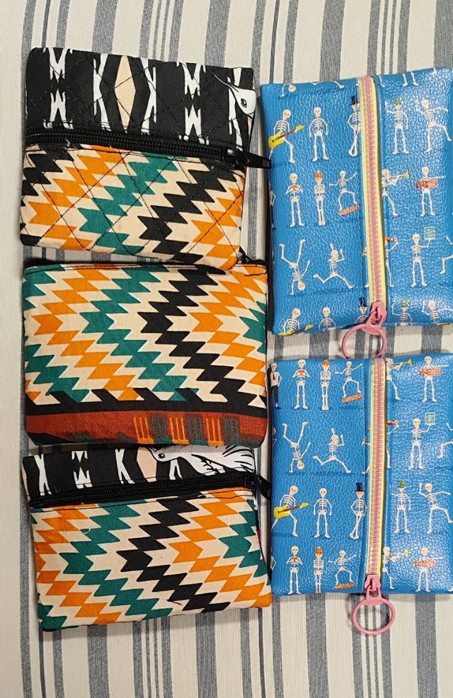 Monederos pequeños con cremallera