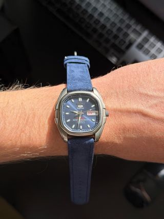 Seiko 5 Superior Titanium Azul Automático