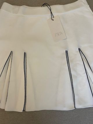 Falda Zara tablas con ribetes